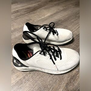 Under Armour HOVR Sonic 5